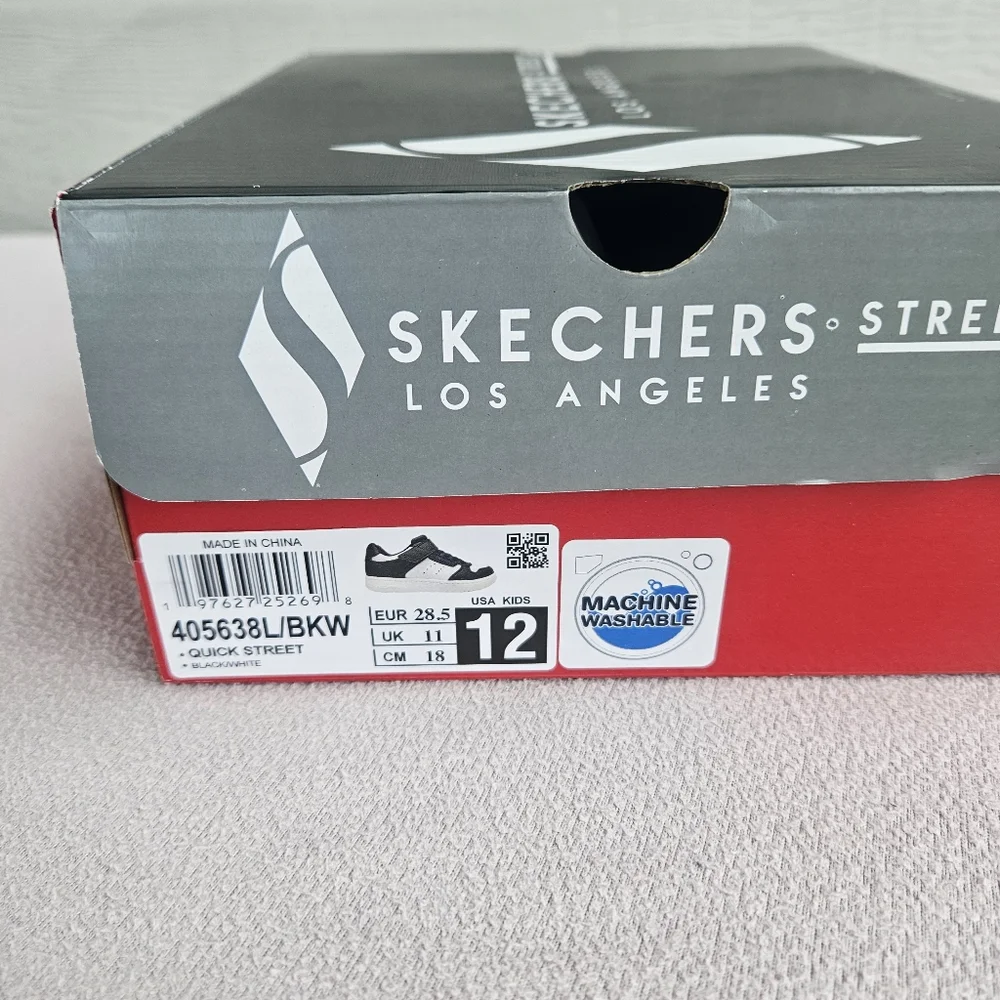 Skechers Quick Street Sneakers Boys Kid SZ 12 Black & White 405638L Hook & Loop